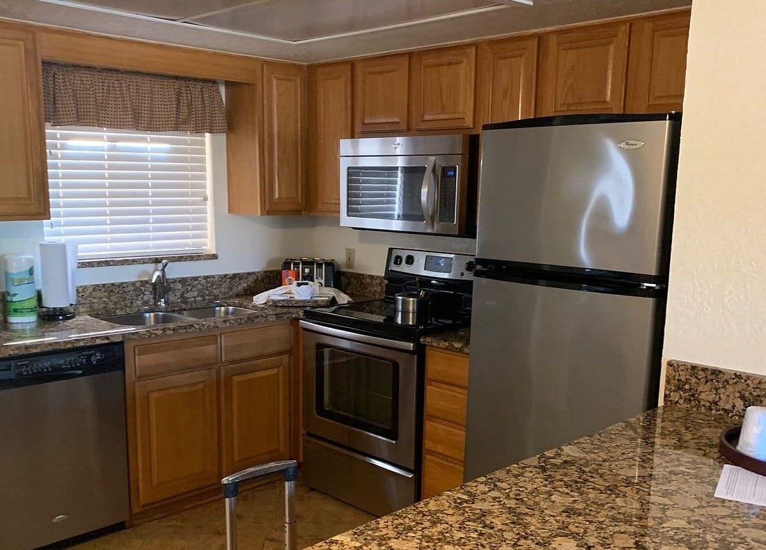 club-sevilla-kitchen