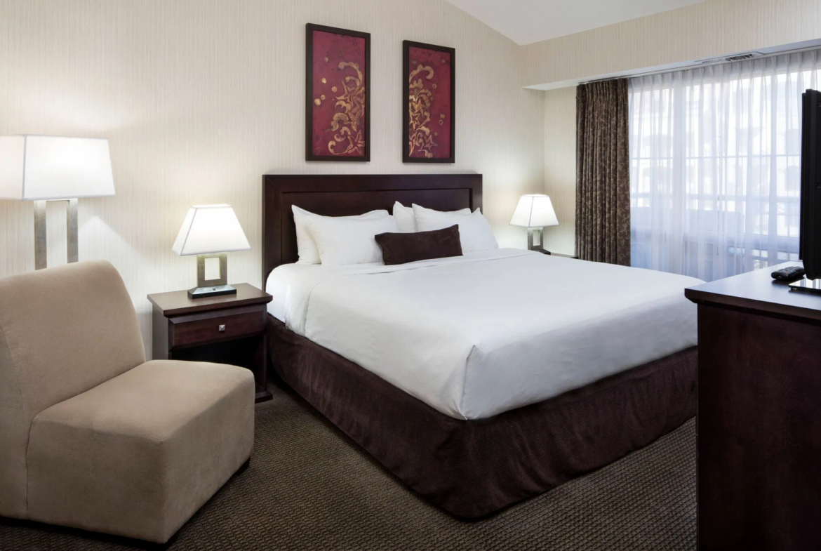 Grand Okanagan Resort Bedroom